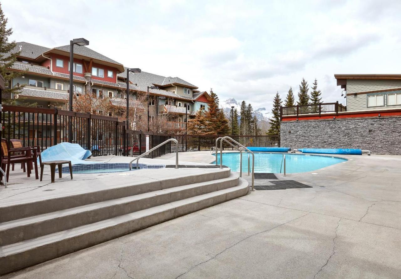 Newly Renovated Grizzly Lodge, Spacious 3Br 2Ba With Open Pool, Hot Tub كانمور المظهر الخارجي الصورة